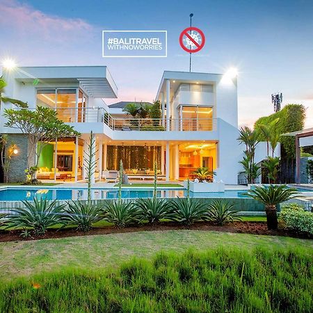 Phocea Golf View Villa By Premier Hospitality Asia ペチャトゥ エクステリア 写真